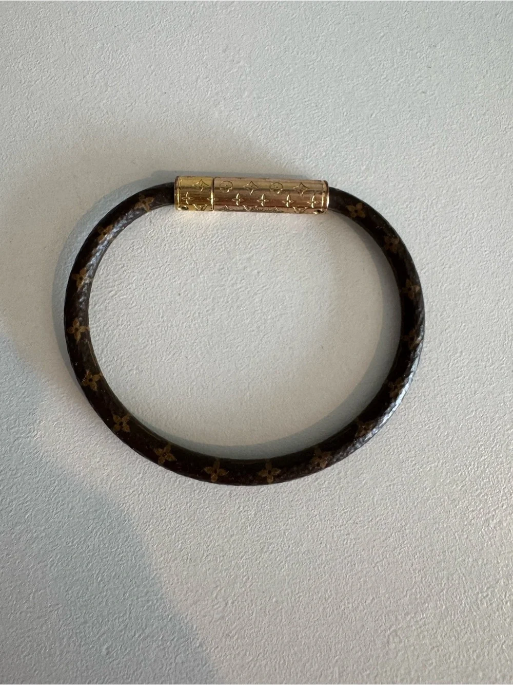 Louis Vuitton Confidential bracelet